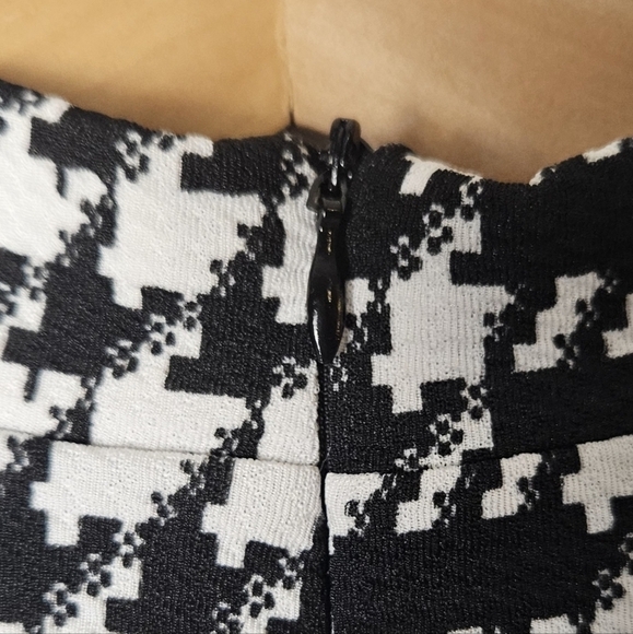 Shein Ruffle Hem Belted Top & Skinny Pants Set - Picture 7 of 11